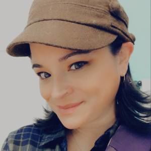 Meet your Posher, Christina